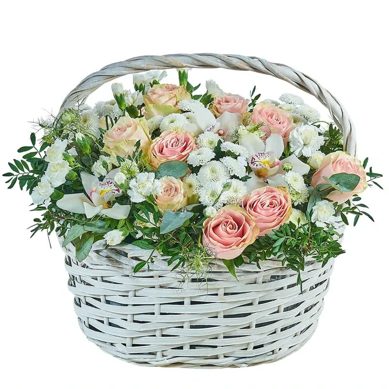 Корзина с цветами «Любимка»